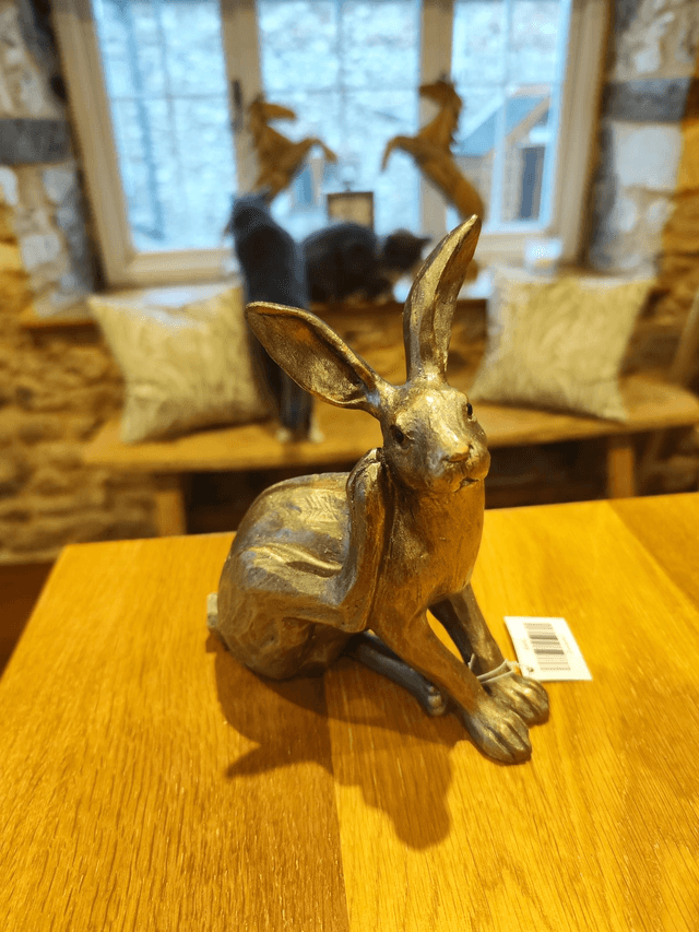 Gold / Bronze effect Resin Hare Scratching 