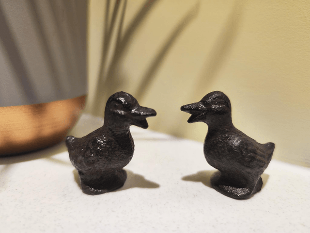 Mini Cast Iron Duck / Duckling 