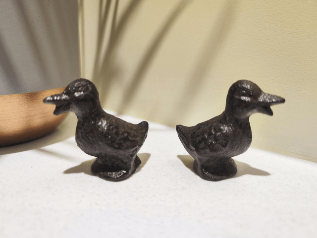 Mini Cast Iron Duck / Duckling 