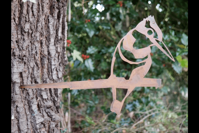 Kingfisher Tree Spike 