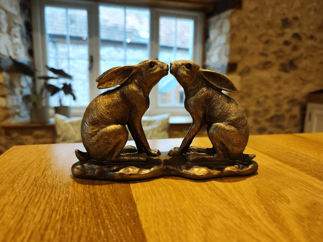 Kissing Hares 