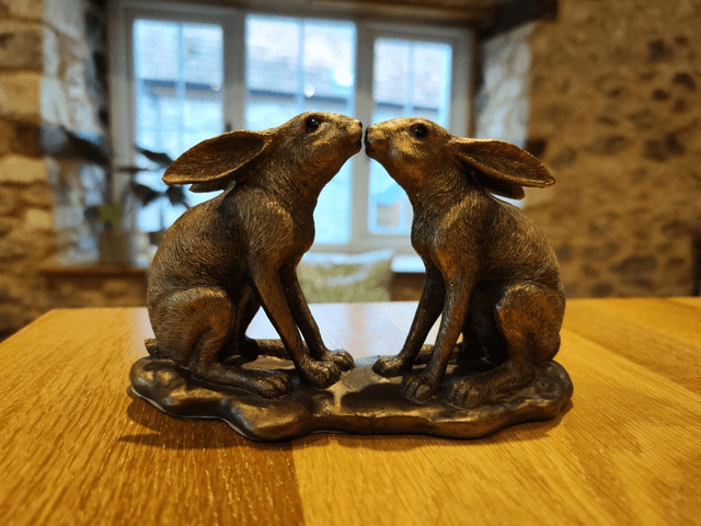 Kissing Hares 