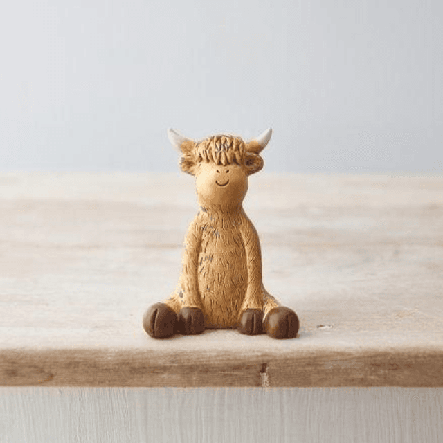 Sitting Highland Cow Ornament 